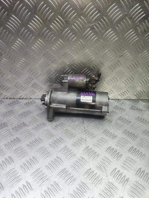 Стартер Nissan Pathfinder 23300EB300 R51 YD25 DDTI