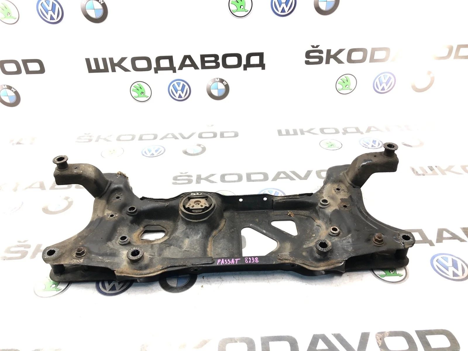 Подрамник Volkswagen Passat 2013 5C0199313R B7 (NMS) АМЕРИКА 2.0 CFFB, передний