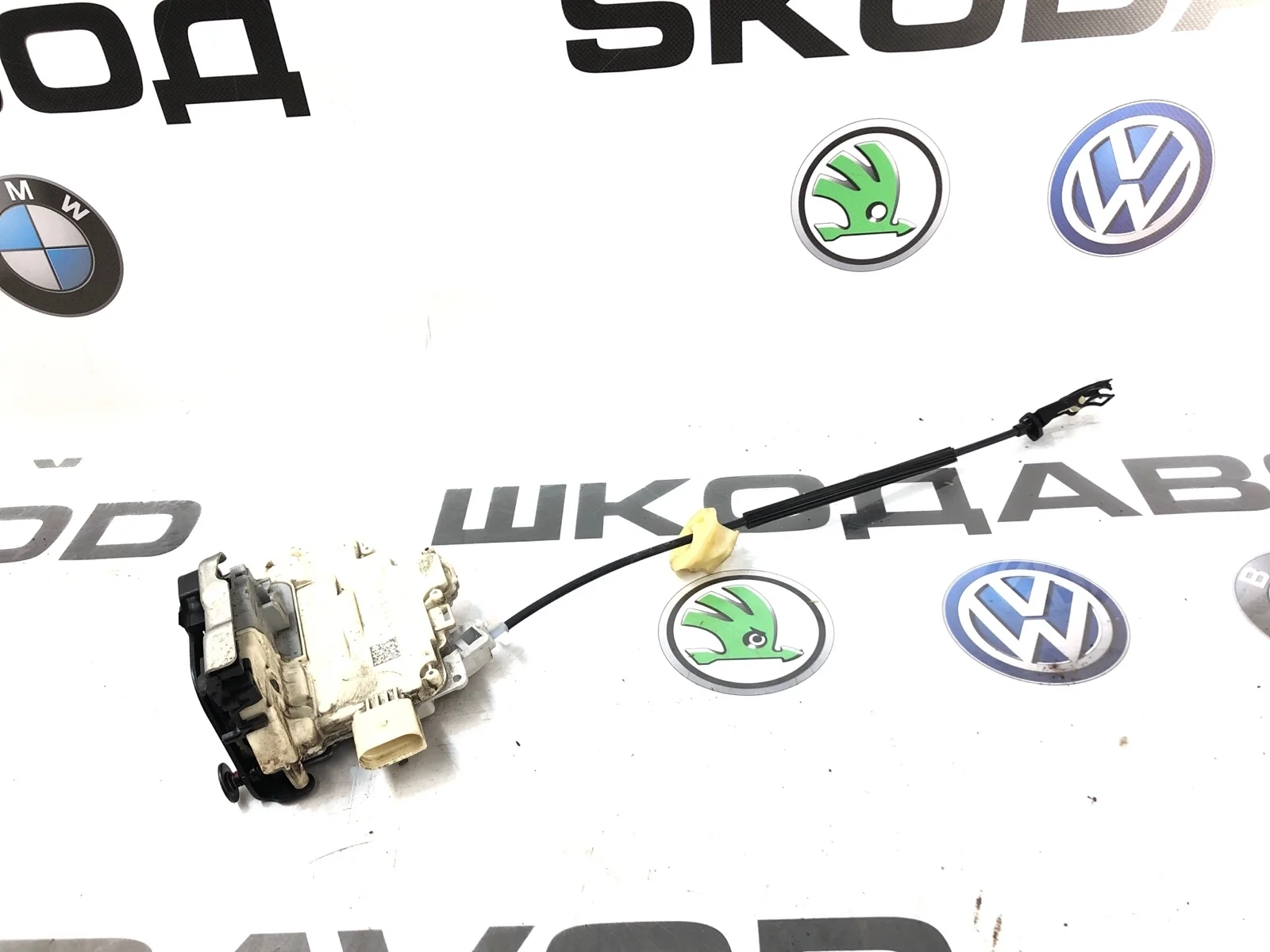 Замок двери Volkswagen Touareg 2014 4G0839016 2 NF 3.0 CJMA, задний правый