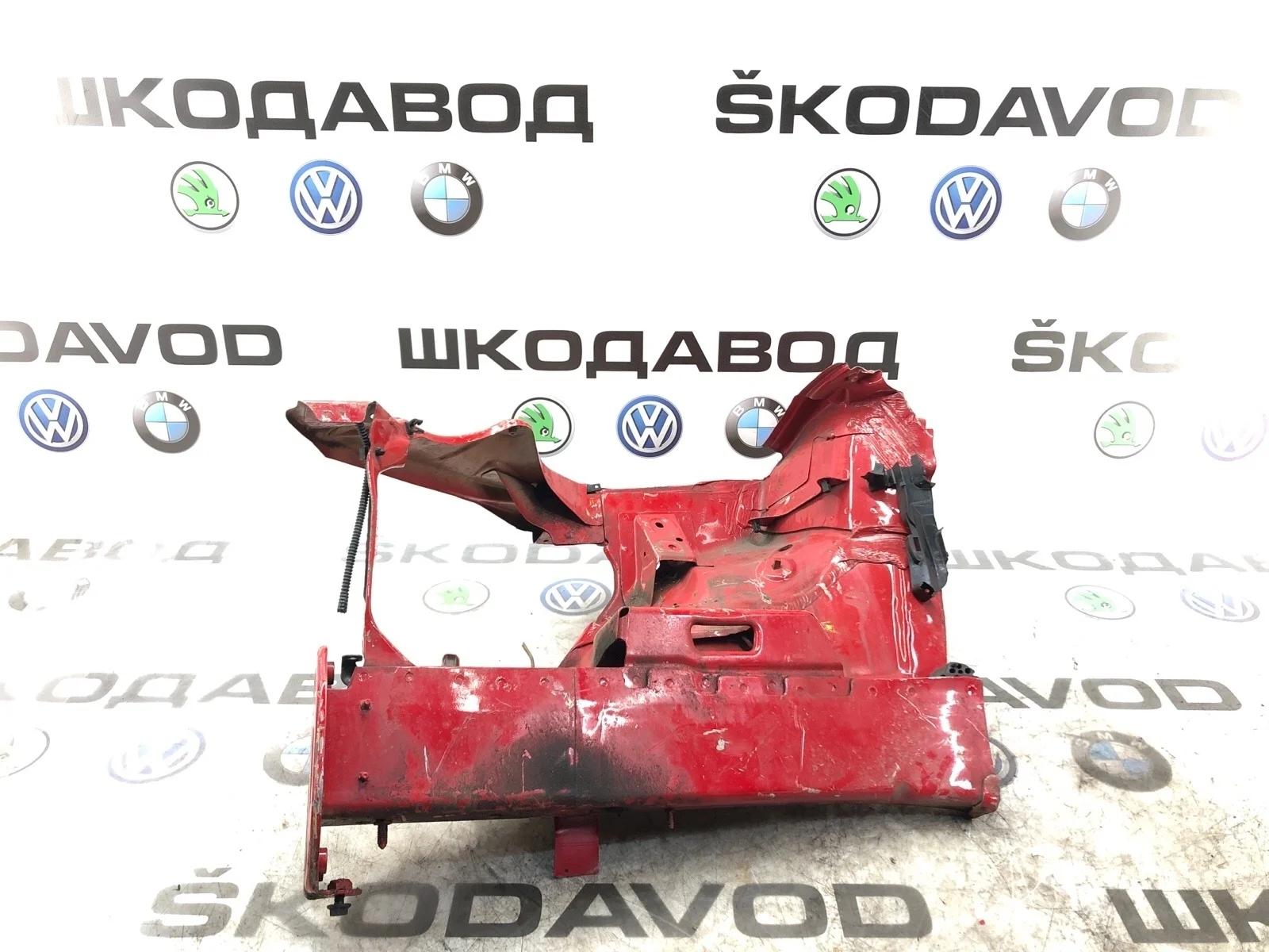 Лонжерон Skoda Octavia 2011 1Z0810366A A5 (1Z) 1.8 CDAB, передний правый