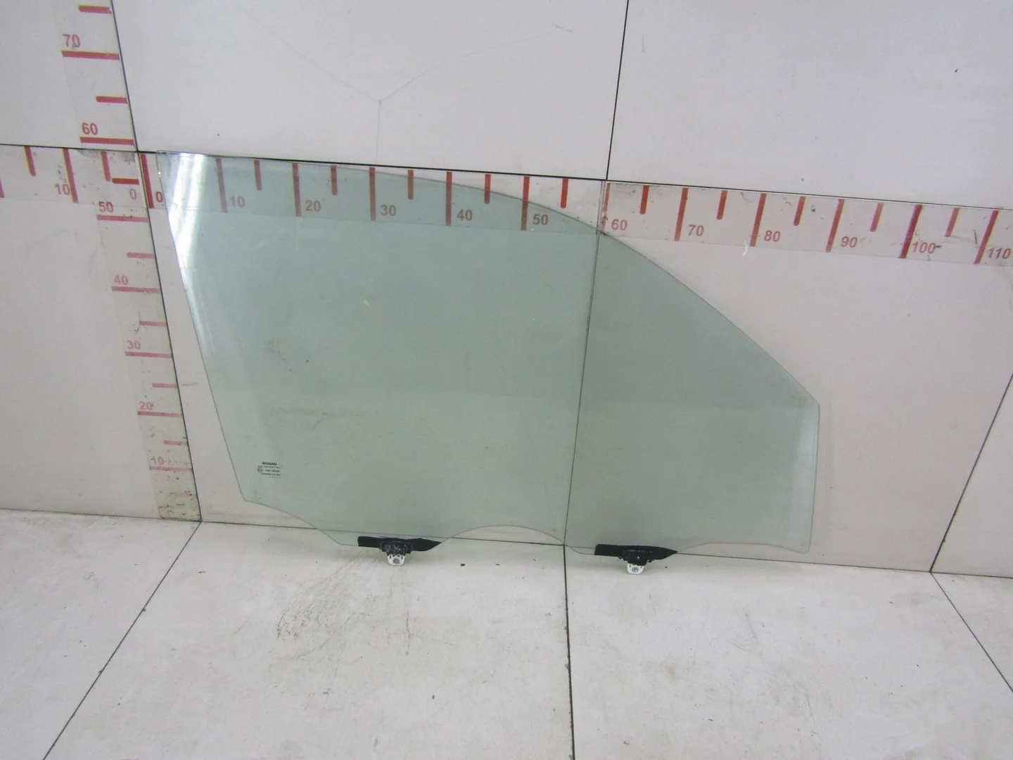 Стекло двери передней правой Nissan X-Trail (T31) 2007-2014  [80300JU00B]  2.0 MR20DE в Вологде