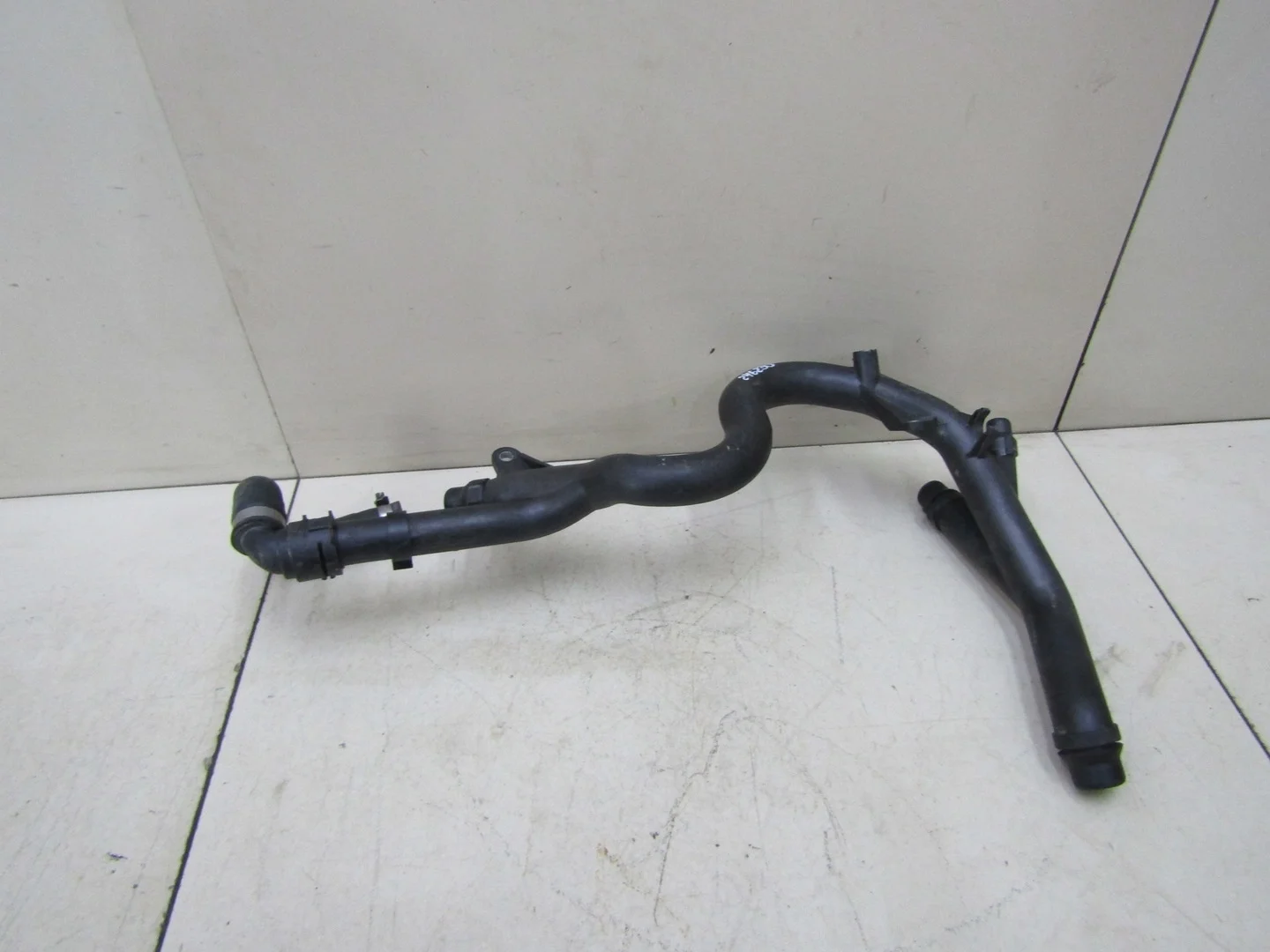 Трубка системы охлаждения BMW X6 E71 2008-2014  [11537806706]  3.0 M57N2 в Вологде