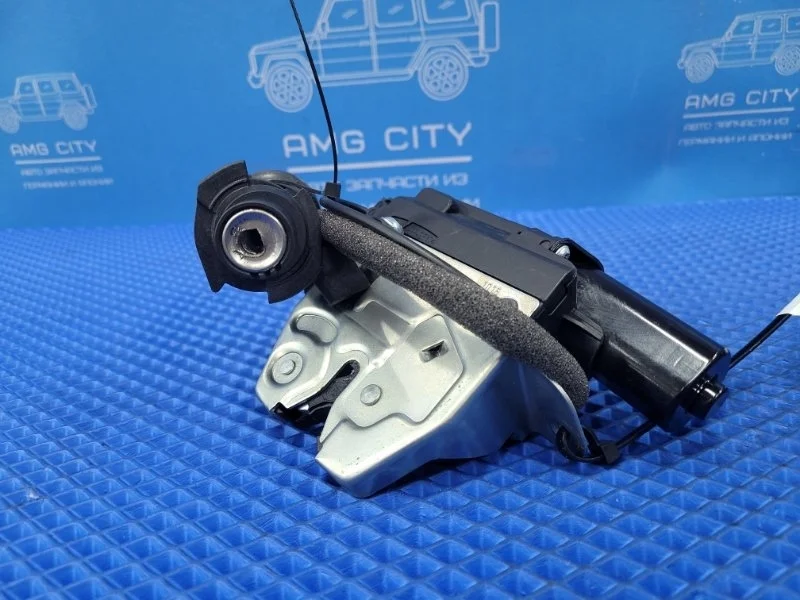 Замок багажника Mercedes-Benz S-class W222 M256930