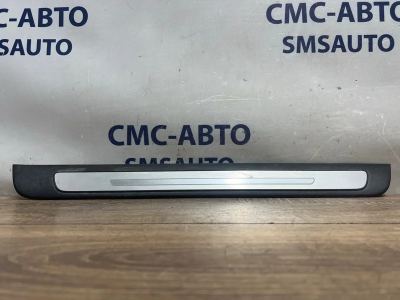 Внутренняя накладка порога Audi A7 2011 4G8947406C C7 3.0 CGW, передняя правая