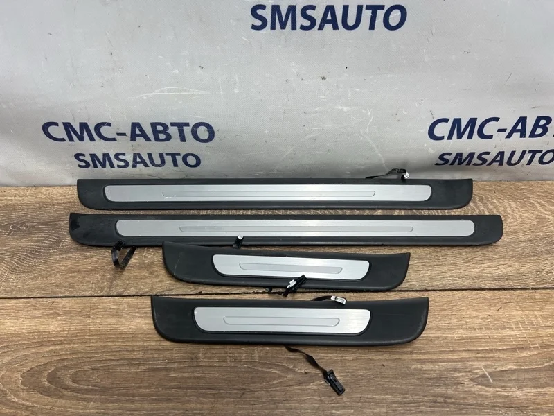 Накладки порога комплект Audi A7 2012 4G8947405C C7 3.0 CGW