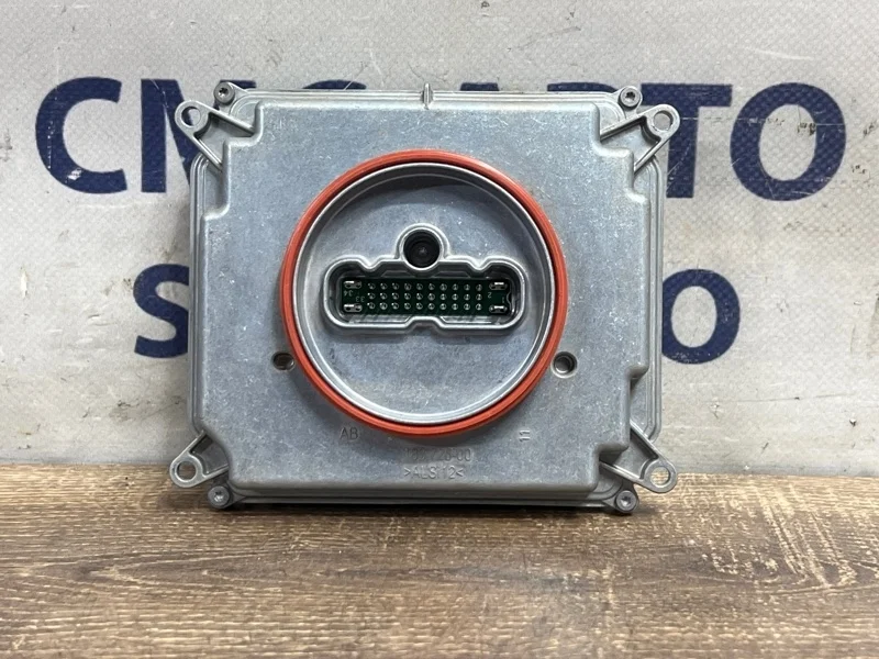 Блок управления светом Audi A8 2017 7PP941472K D4 3.0 CRE, левый