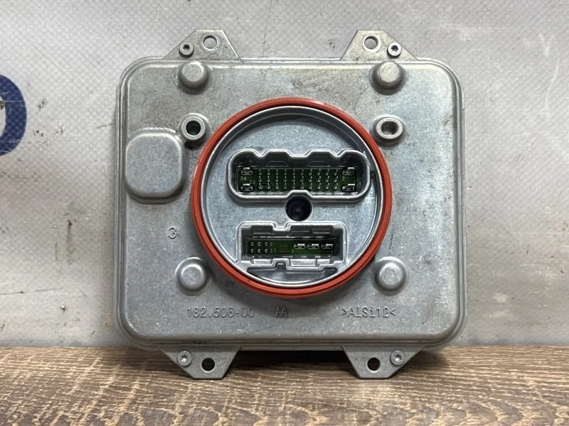 Блок управления фарой Audi A8 2017 4H0941329A D4 3.0 CRE