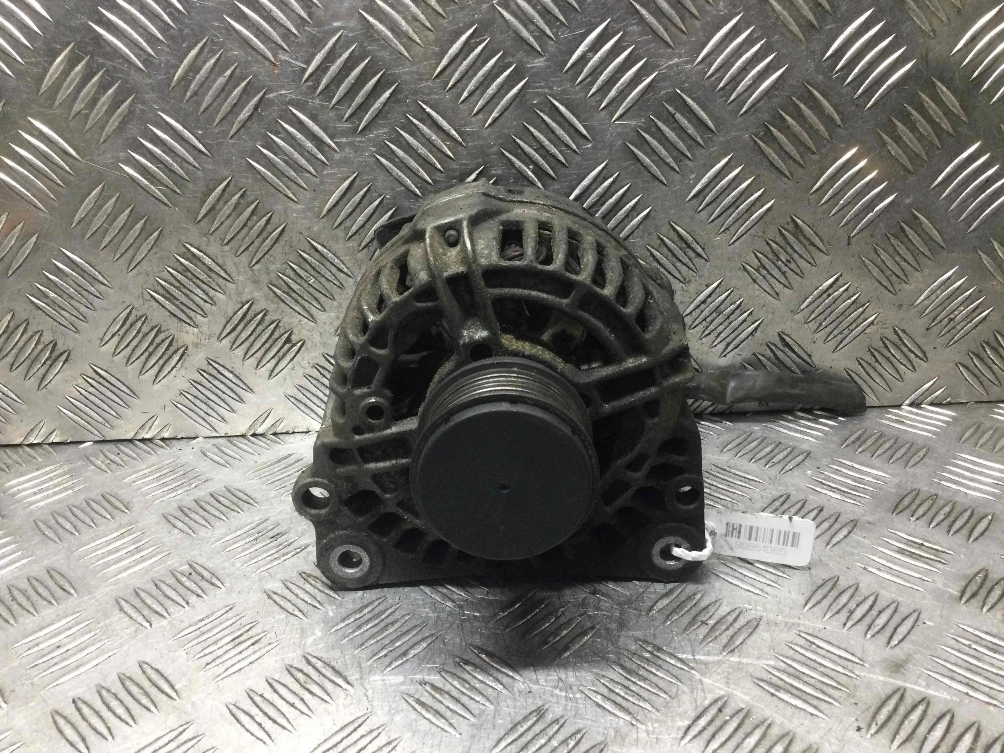 Генератор Audi A2 A2 (8Z) 2000 - 2005 дизель 1.4 TDI Механика