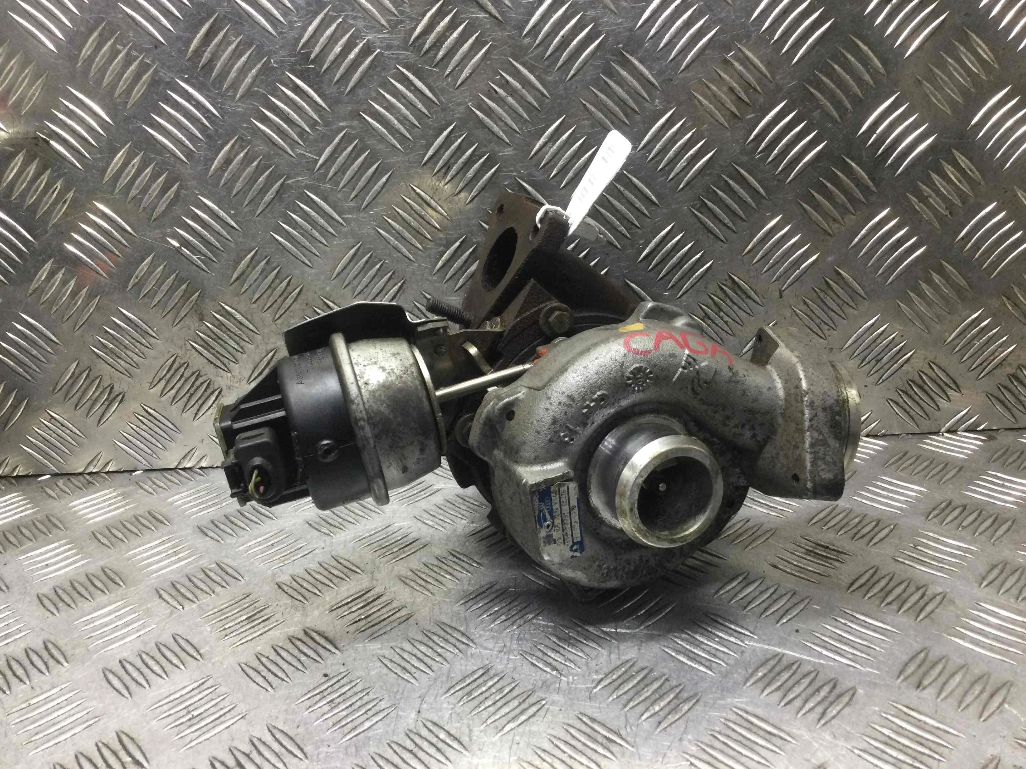 Турбина Audi A4 B7 (2004-2008) дизель 2.0 TDI Механика Седан