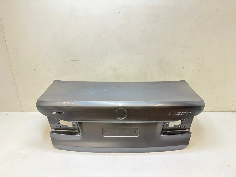 Крышка багажника BMW 5-Series 2016- G30