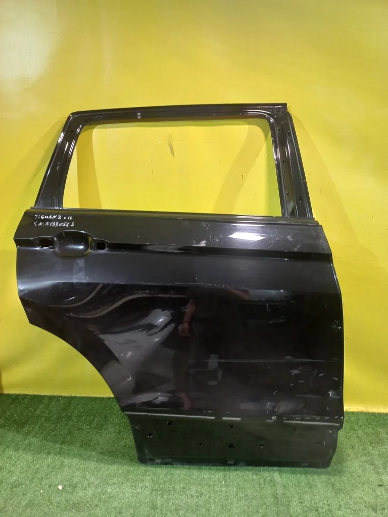 Дверь задняя правая  Volkswagen  Tiguan Mk2 2016 5NA833056J 34518