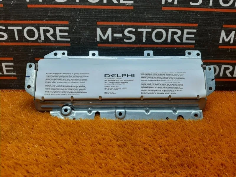 Подушка безопасности водителя Mercedes-Benz M-Class 2010 A1648600702 W164 642.820, передняя