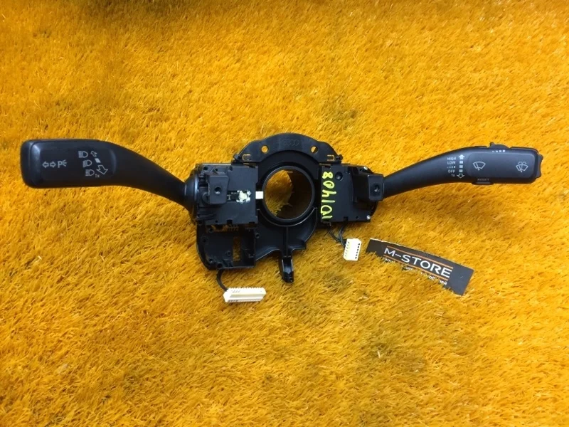 Блок подрулевых переключателей Audi A4 2011 8K0953502BC B8/8K CDNB