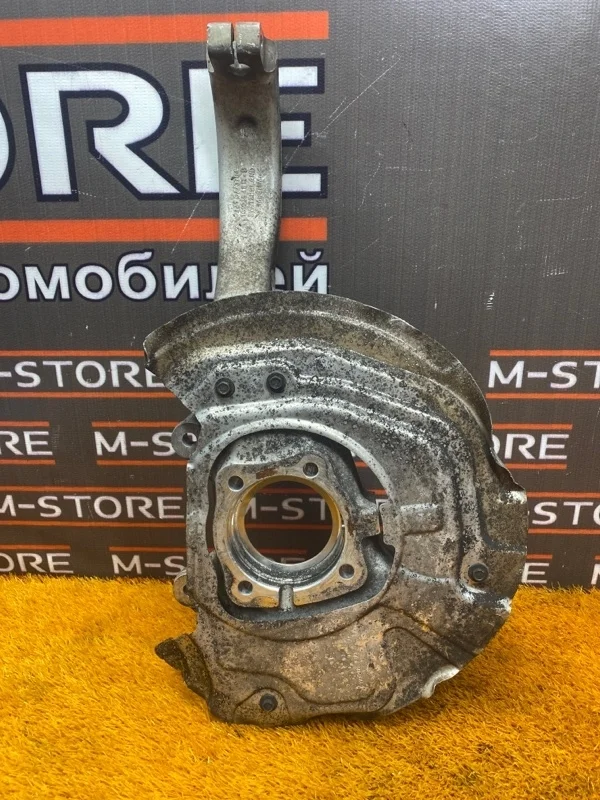 Кулак поворотный Bmw X5 2007 31216773784 E70 N52B30A, передний правый