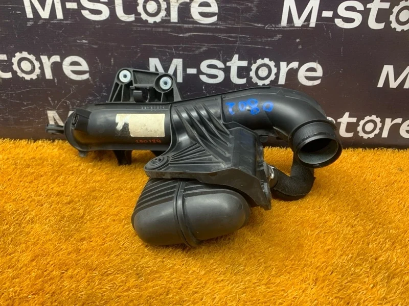 Патрубок интеркулера Audi Q5 2012 8K0145673AJ 8R CNCD