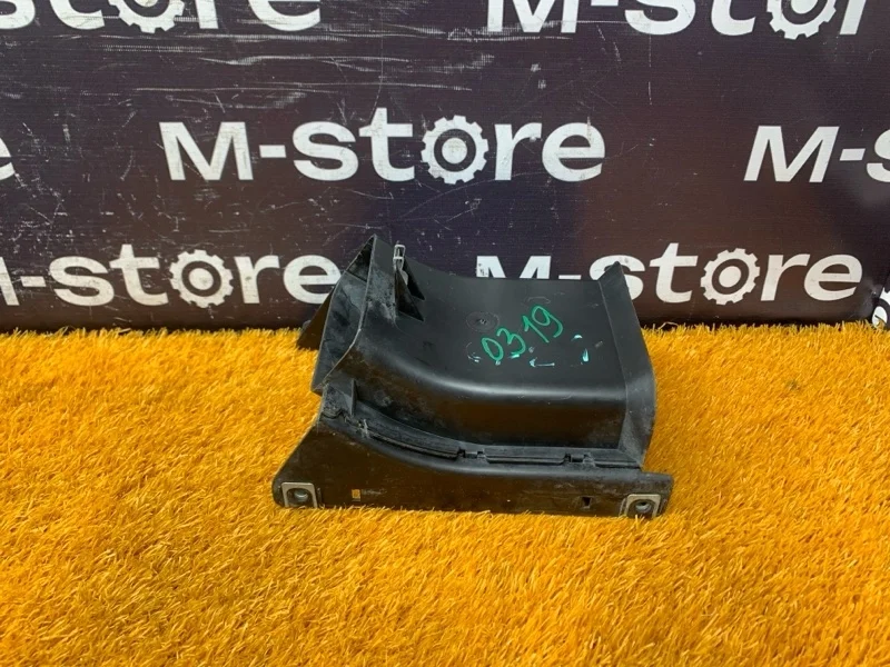 Воздуховод тормозов Bmw 5-Series 2004 51757033756 E60 M54B25 (256S5), передний правый