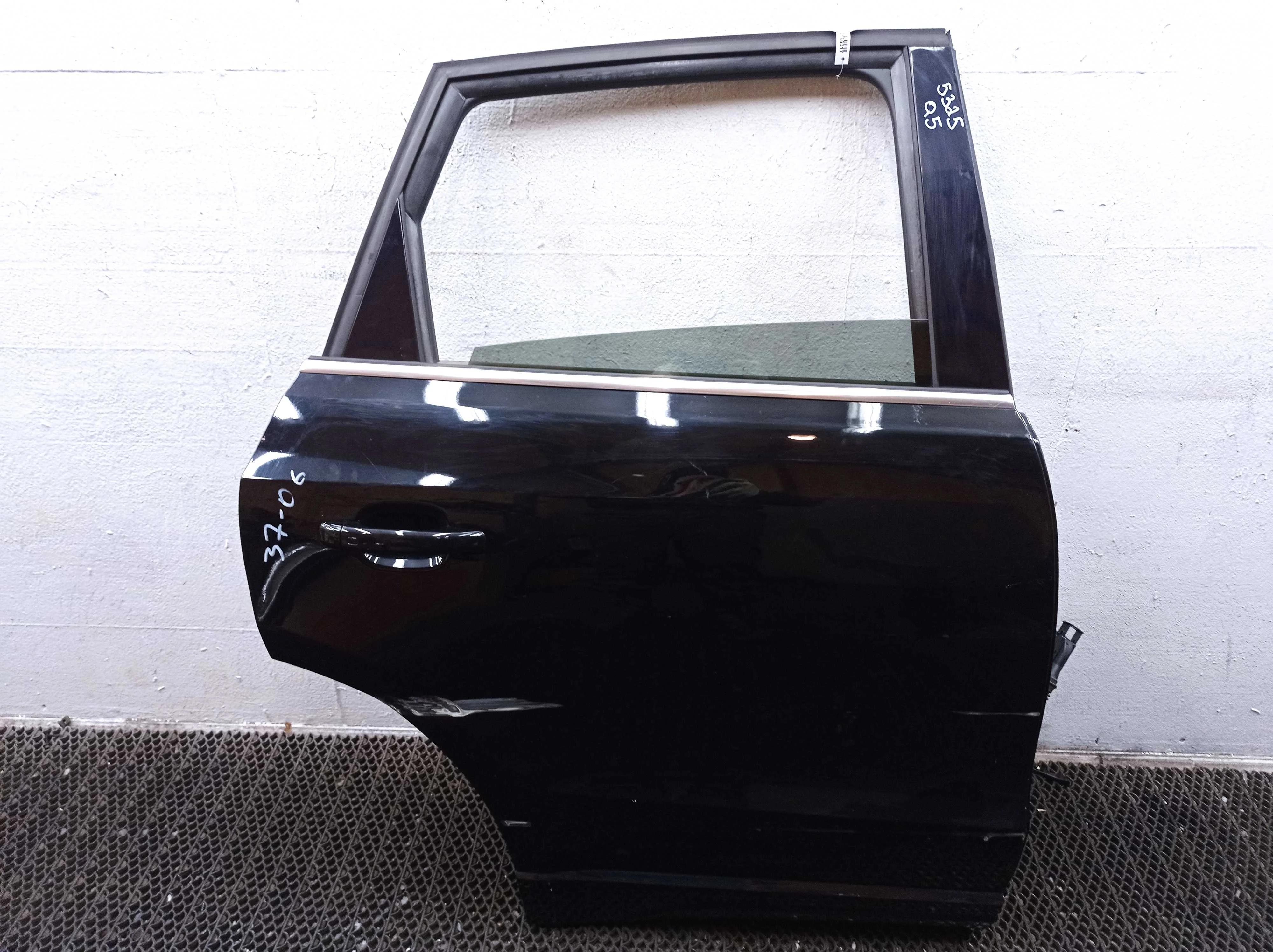 Дверь задняя правая Audi Q5 (8R) 2008 - 2012 бензин 3.2 Автомат