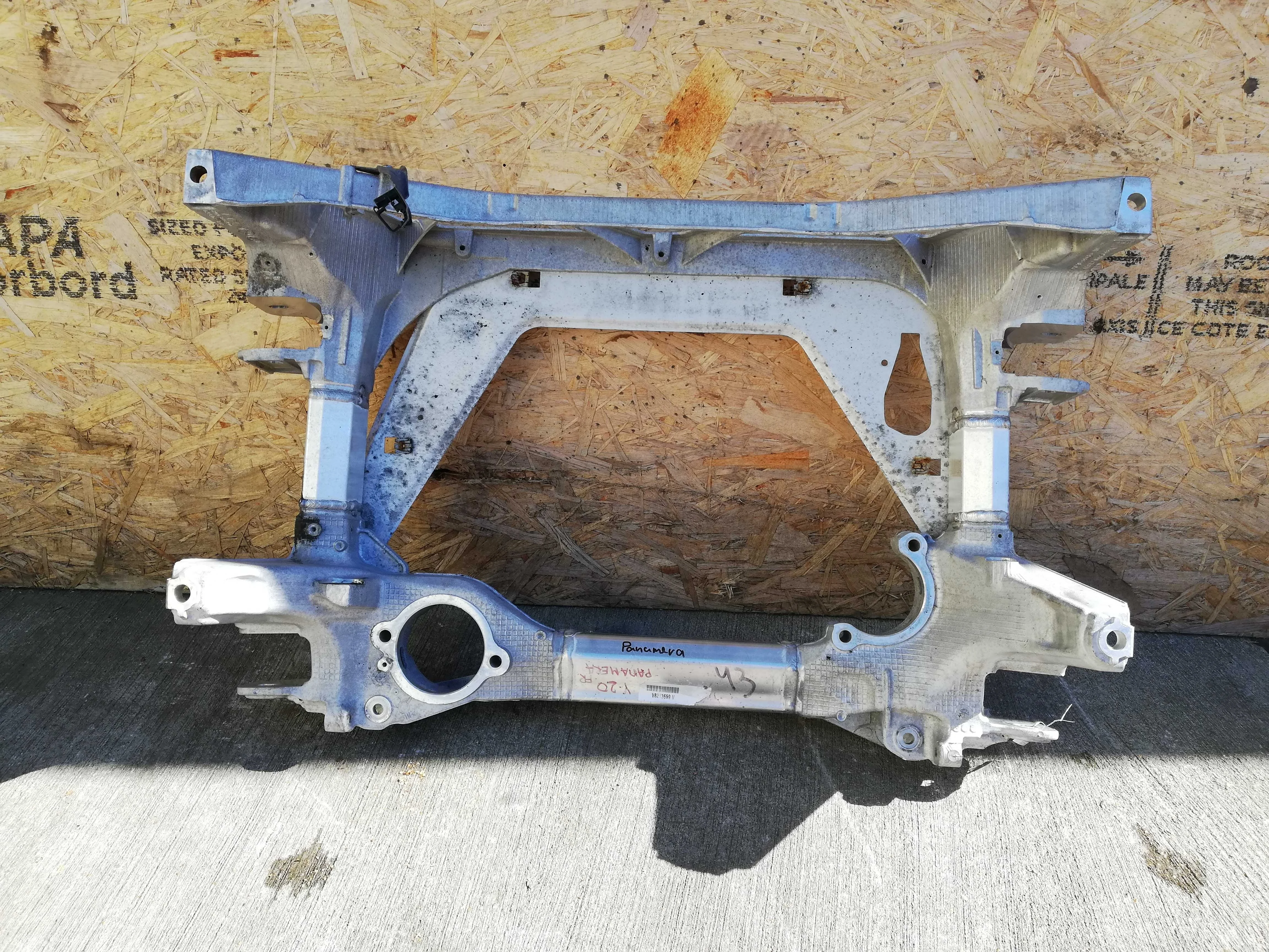 Балка передняя Porsche Panamera (970) 2009 - 2016 бензин 4.8 Автомат