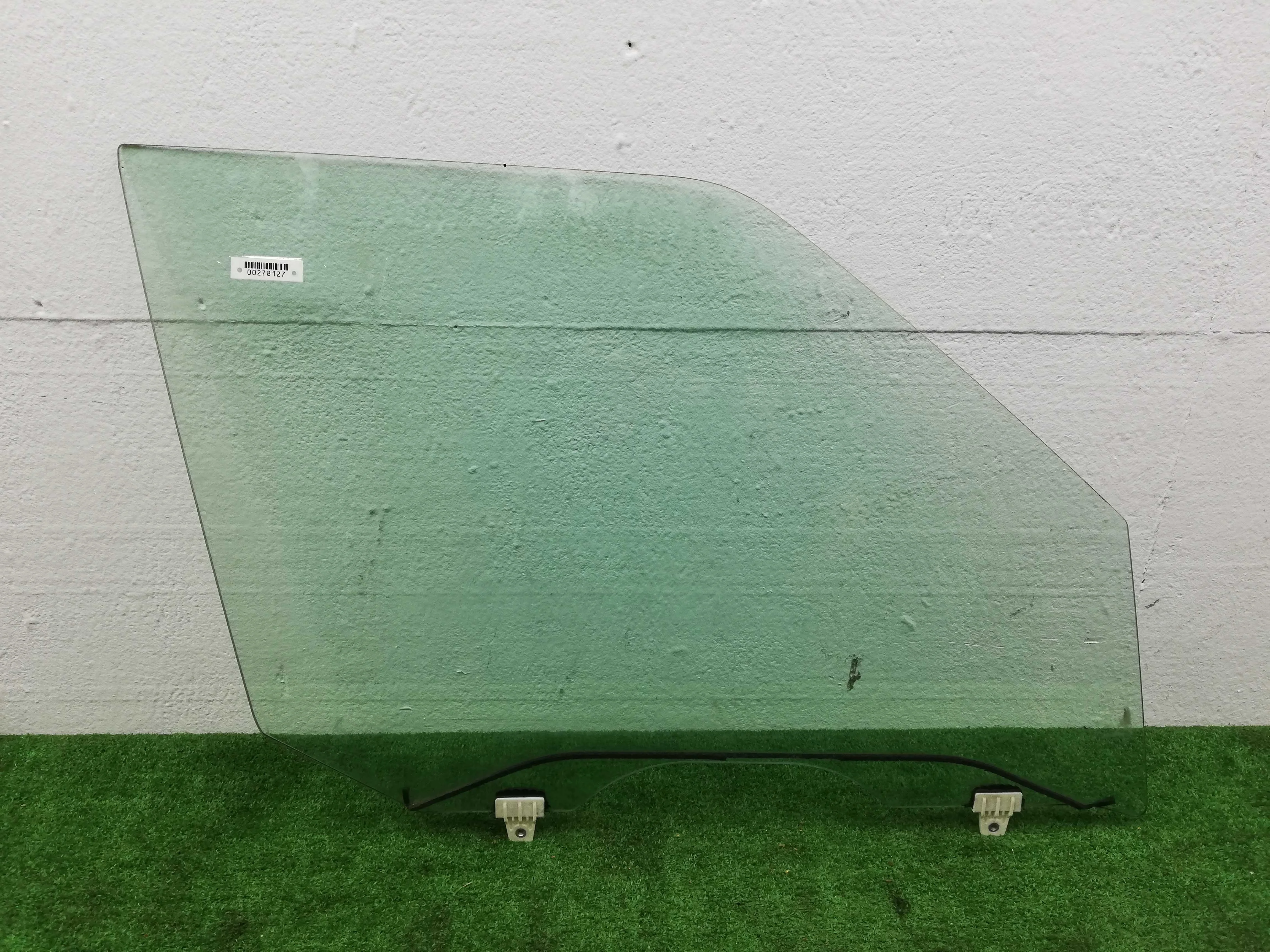 Стекло двери передней правой Infiniti QX56 (Z62) 2010 - 2013 бензин 5.6 Автомат