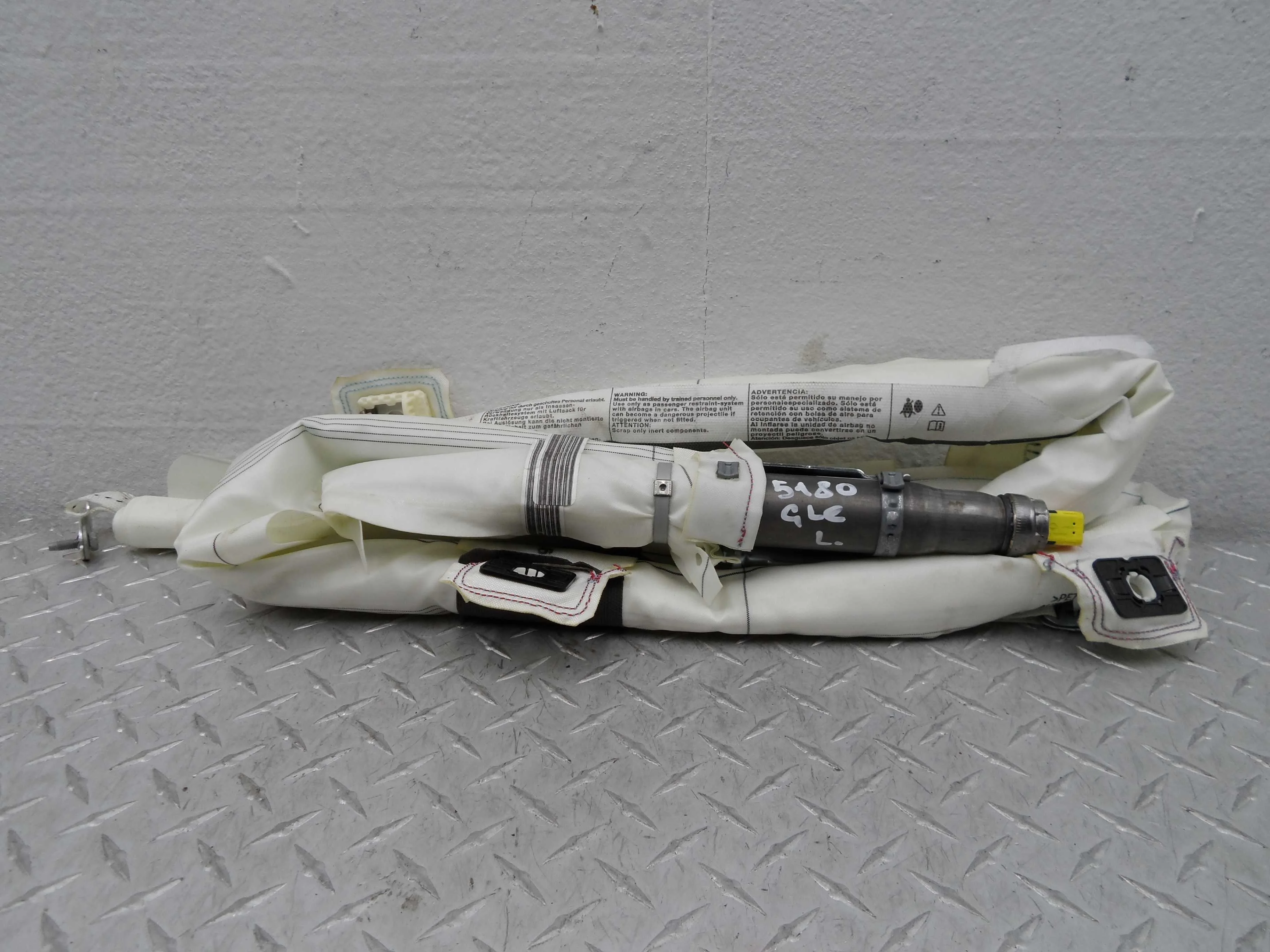 Подушка безопасности потолочная левая Mercedes GLE (W166) 2015 - 2019 дизель 3.5 Автомат