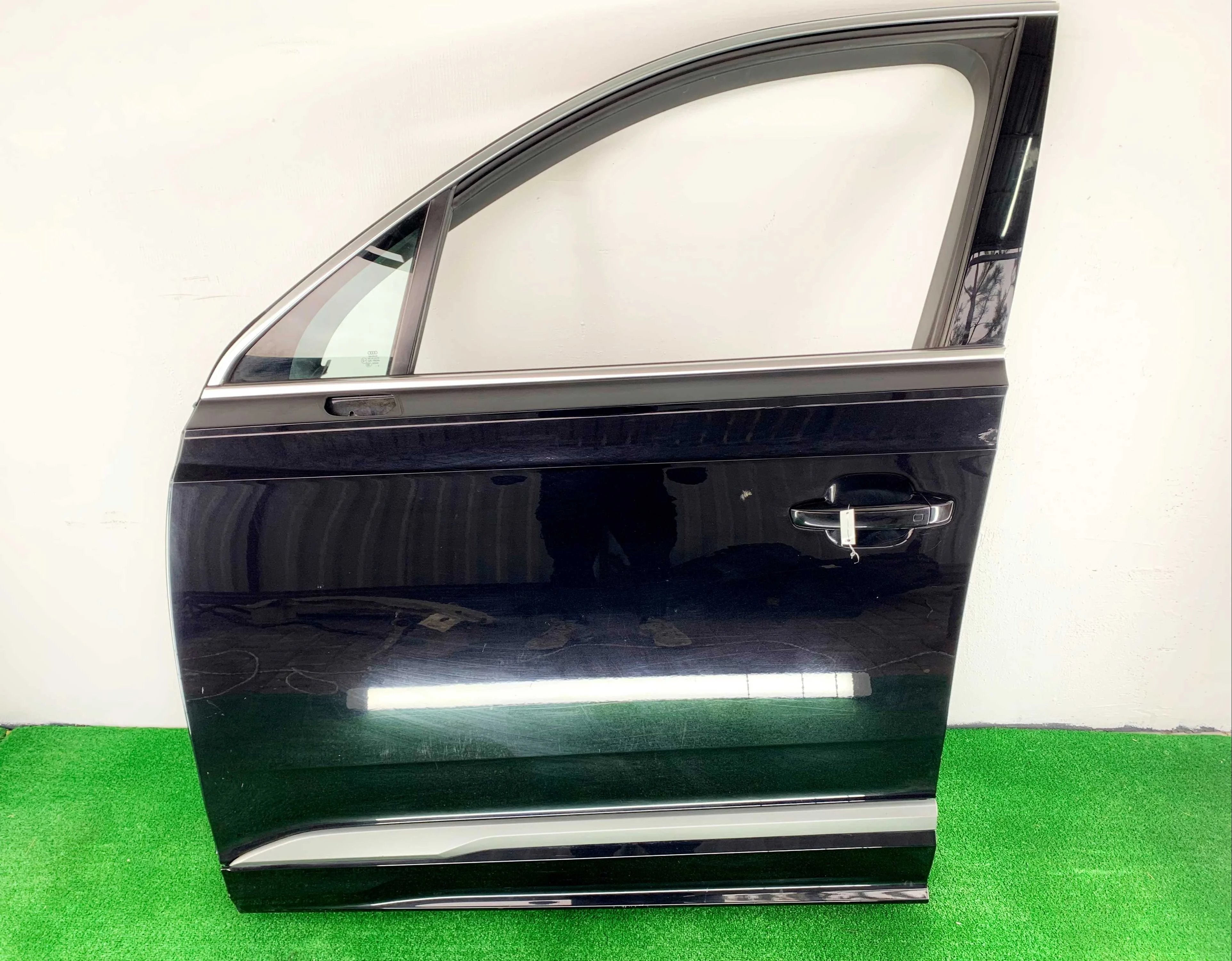 Дверь передняя левая Audi Q7 (4MB) рестайлинг 2019 - наст. время дизель 3.0 Автомат