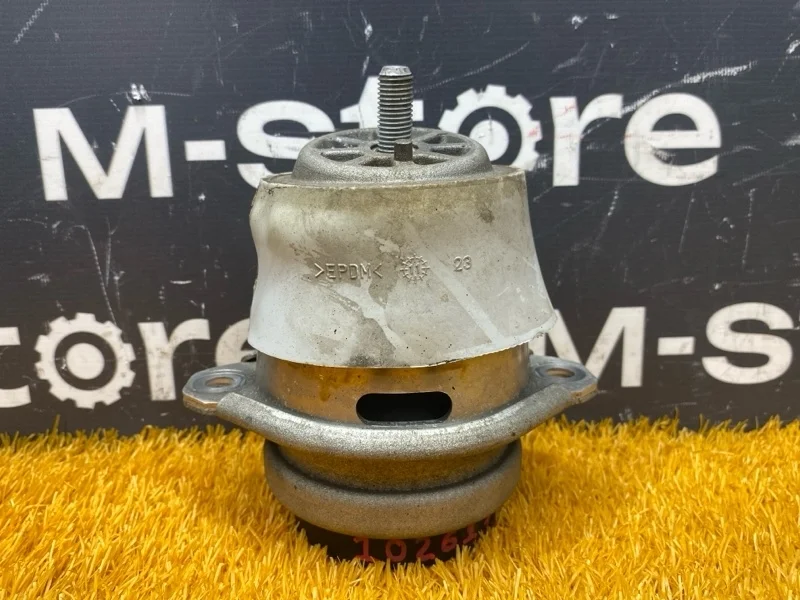 Подушка двигателя Volkswagen Touareg 2011 7P6199131 7P CGRA, правая