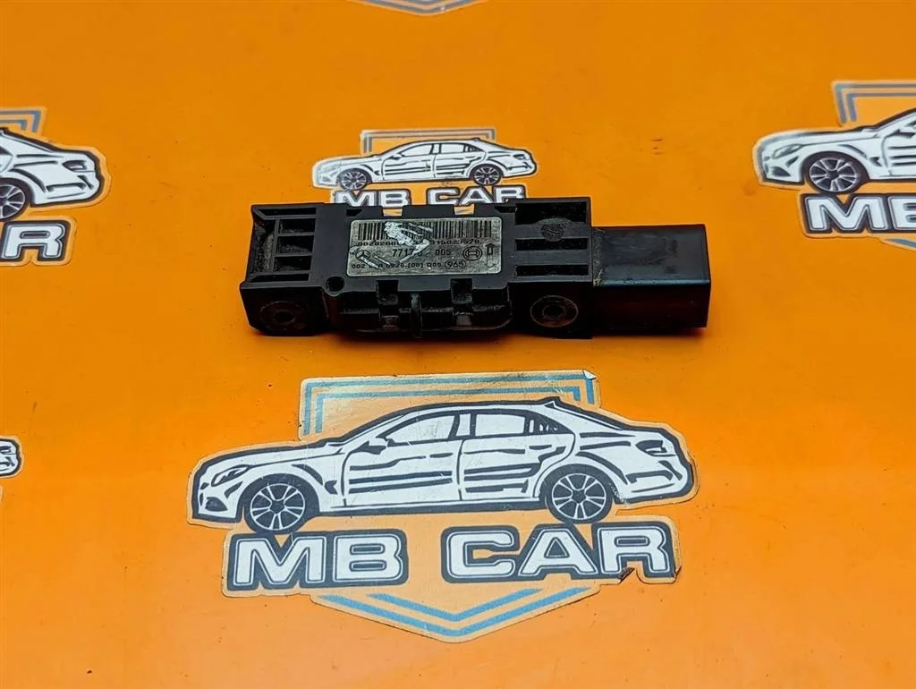 Датчик удара Mercedes-Benz