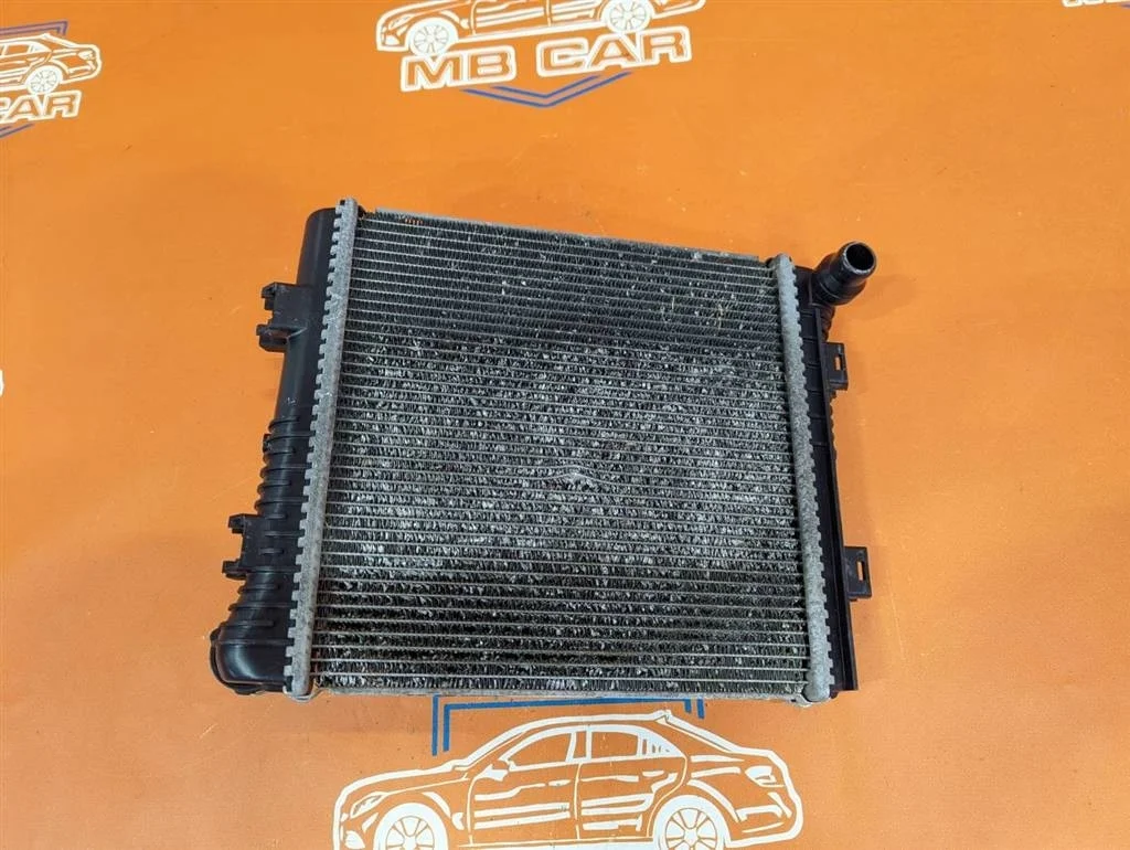 Радиатор дополнительный Mercedes-Benz