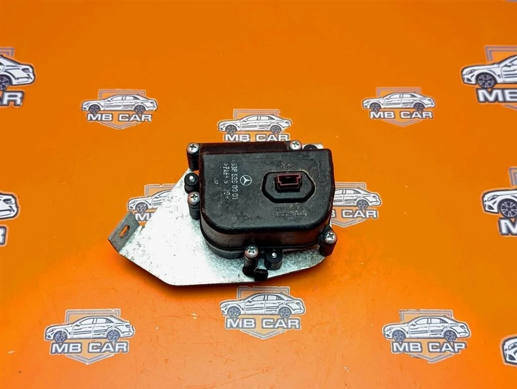 Моторчик задней форточки Mercedes-Benz