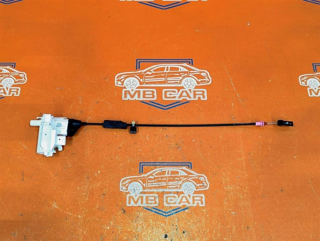 Доводчик двери Mercedes-Benz