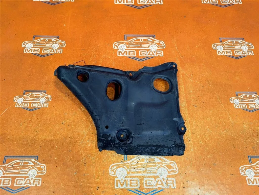 Защита днища Mercedes-Benz