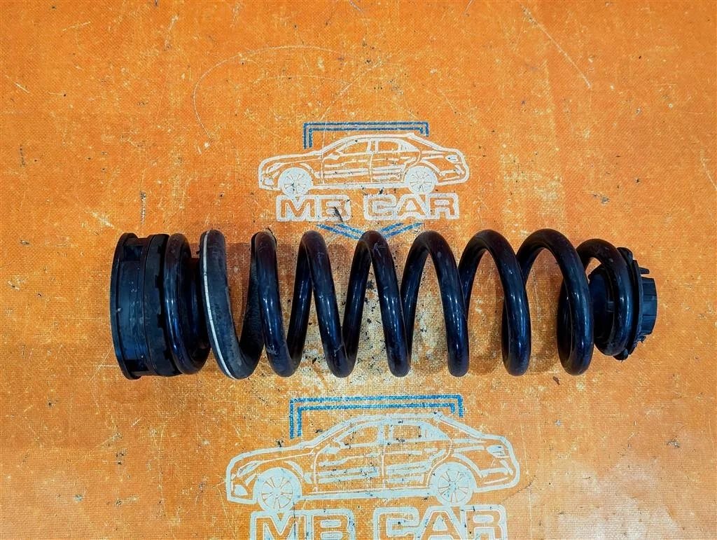 Пружина задняя Mercedes-Benz