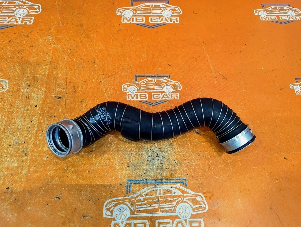 Патрубок интеркулера Mercedes-Benz
