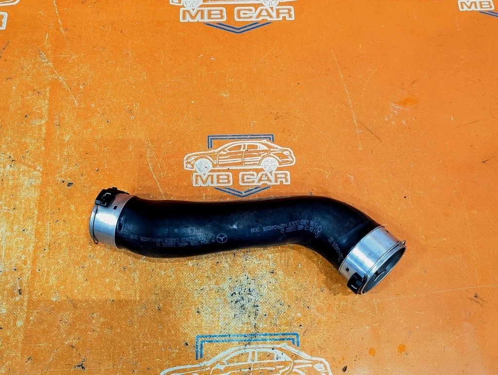 Патрубок интеркулера Mercedes-Benz