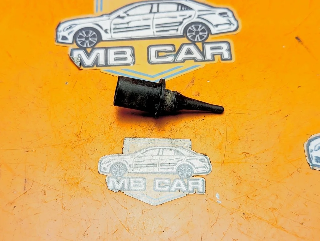 Датчик температуры Mercedes-Benz