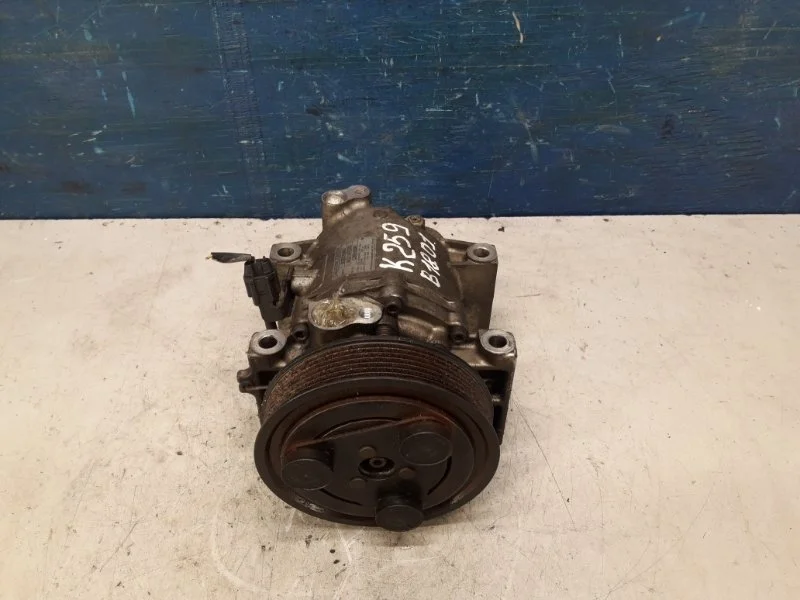 Компрессор кондиционера Nissan Navara D40 2005-2010 92600EB400 2.5 YD25