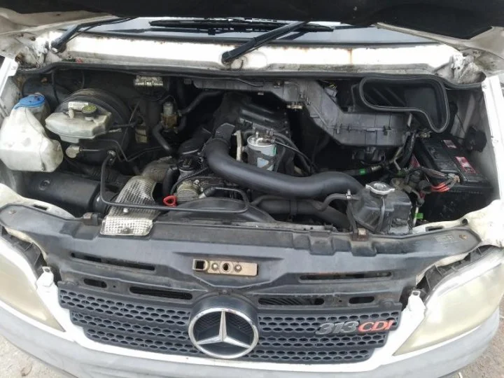Продажа Mercedes-Benz Sprinter 2.1D (109Hp) (611.981) RWD MT по запчастям