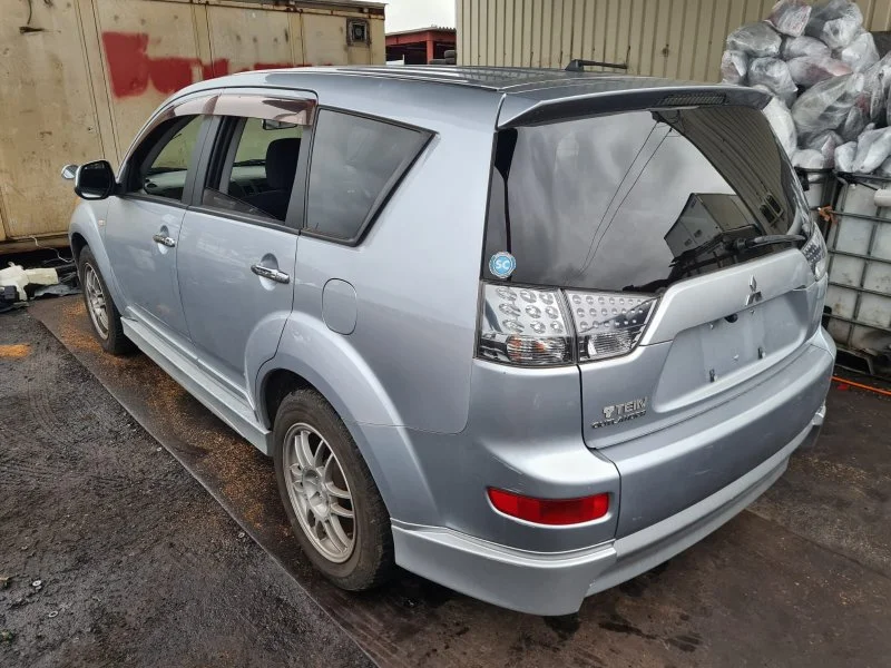 Продажа Mitsubishi Outlander 3.0 (220Hp) (6B31) 4WD AT по запчастям