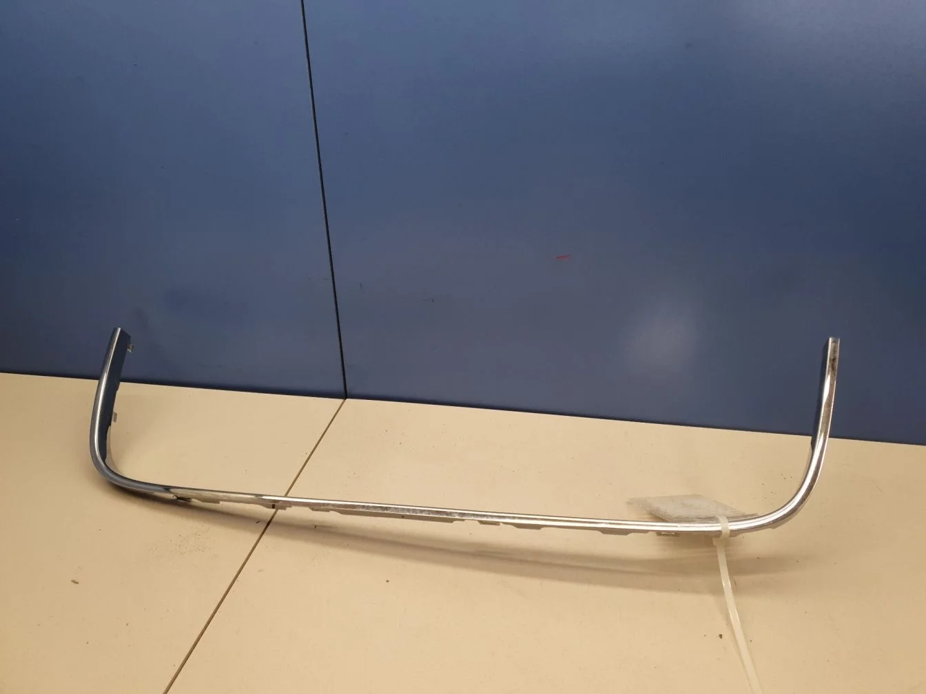 Накладка на решетку радиатора для Volkswagen Jetta A5 2006-2010