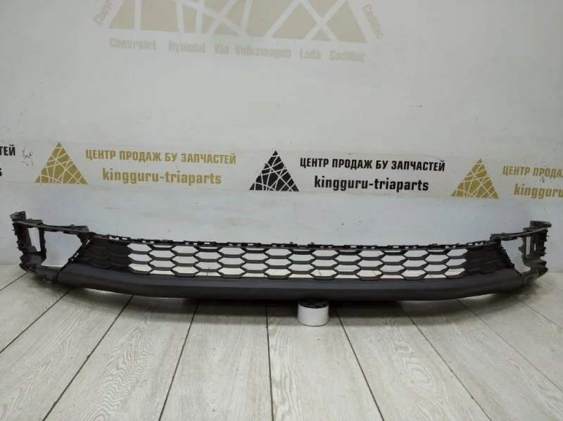 Спойлер бампера Volkswagen Tiguan 2016-2020 AD1 до Рестайлинг