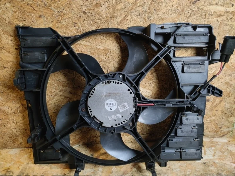 Вентилятор радиатора BMW 530i E60