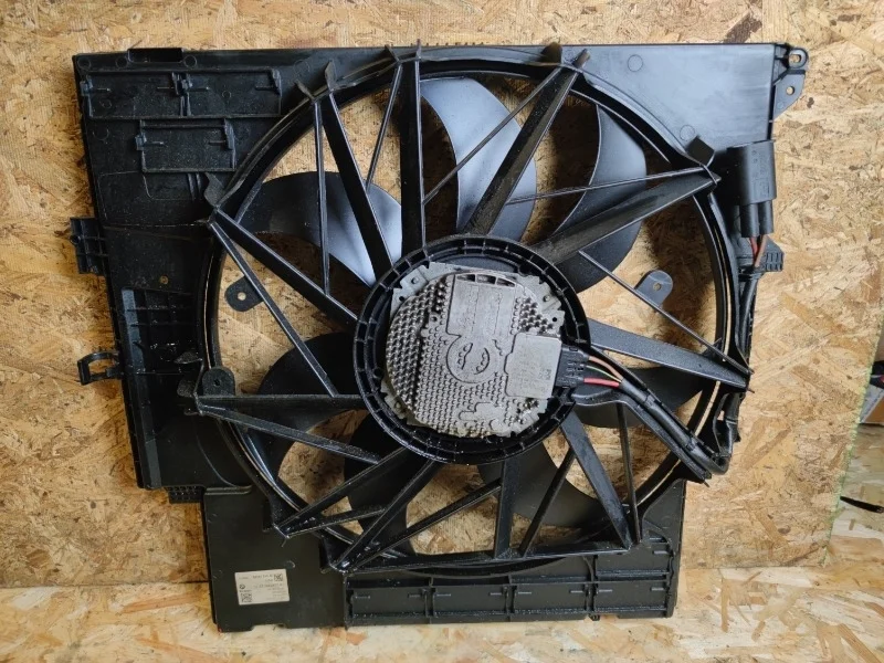 Вентилятор радиатора BMW X3 35iX F25