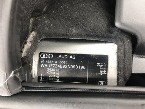 Продажа Audi A6 3.0 (220Hp) (ASN) 4WD AT по запчастям