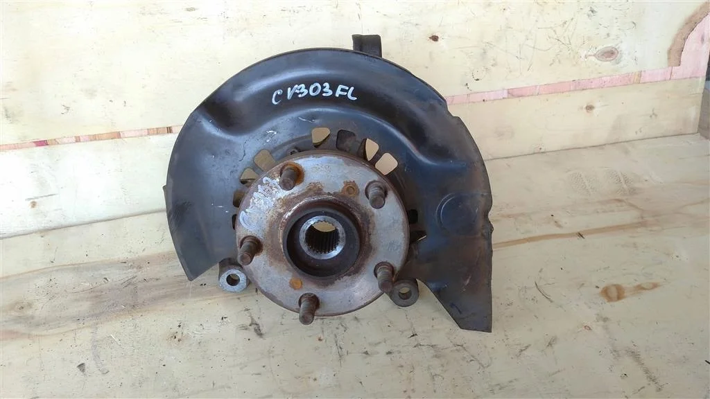 Б.у. кулак поворотный TOYOTA CAMRY V30 TOYOTA CAMRY V30