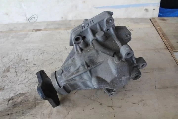 Б.у. раздаточная коробка NISSAN QASHQAI J10 NISSAN QASHQAI J10