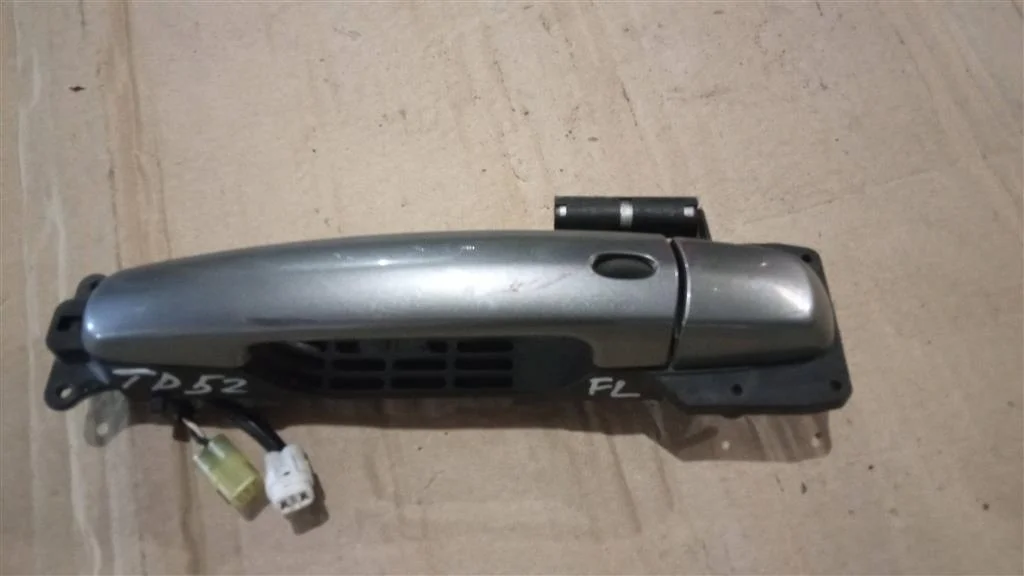 Б.у. ручка двери SUZUKI GRAND VITARA JB420 SUZUKI GRAND VITARA JB420
