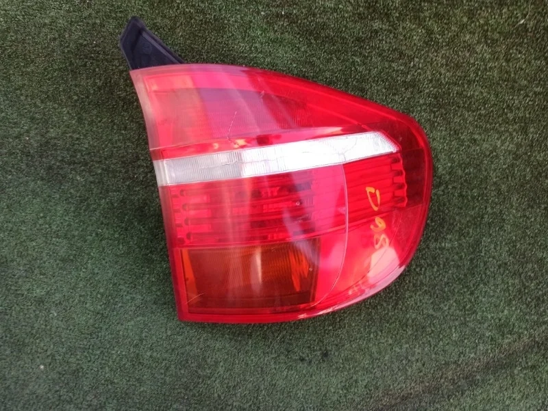 Задний фонарь BMW E70