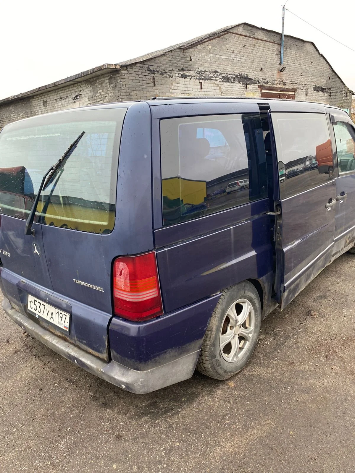 Продажа Mercedes-Benz Vito 2.3D (98Hp) (601.970) FWD AT по запчастям