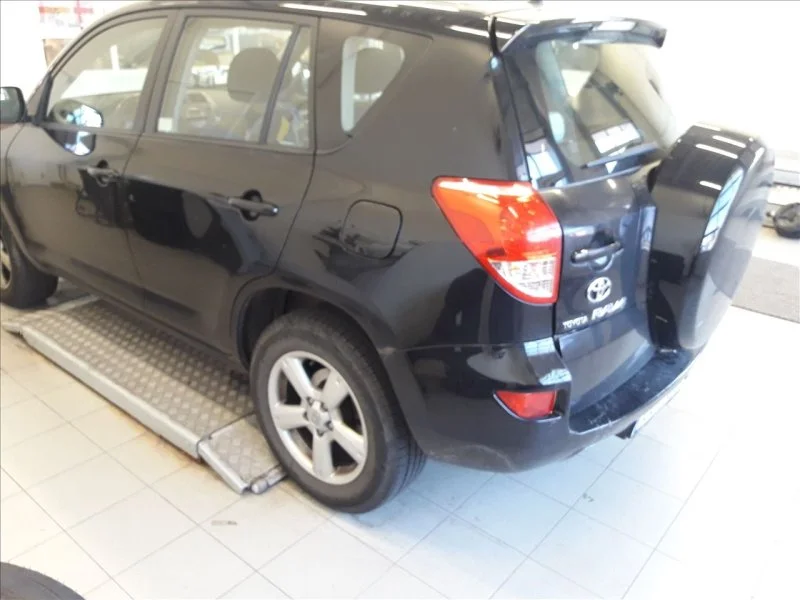 Продажа Toyota RAV4 2.0 (158Hp) (1AZ-FE) 4WD AT по запчастям