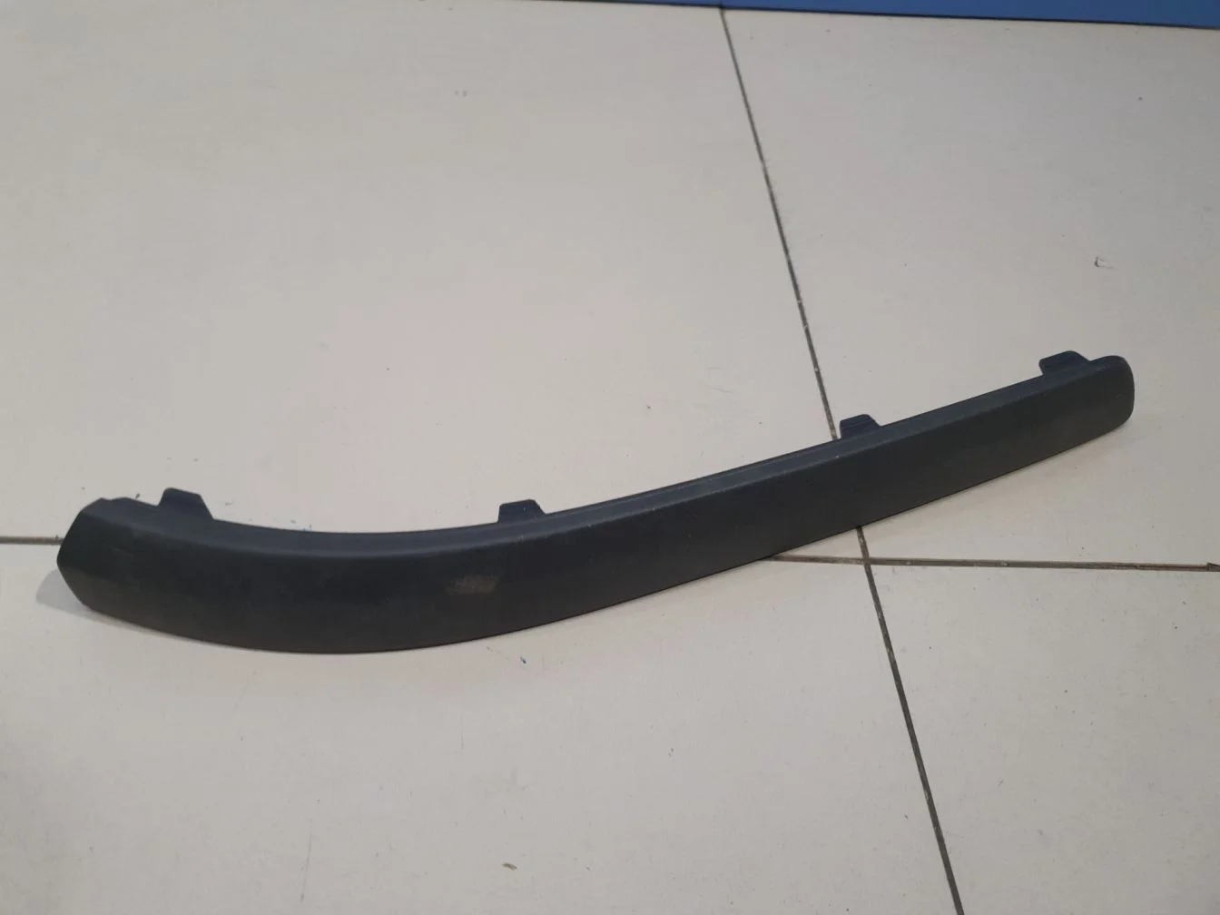 Молдинг заднего бампера правый для Ford Focus 2 2005-2008